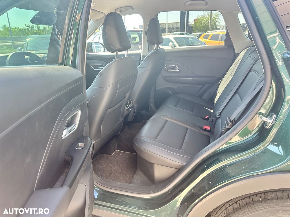MG ZS HEV 1.5 GSI AT Exclusive - 10