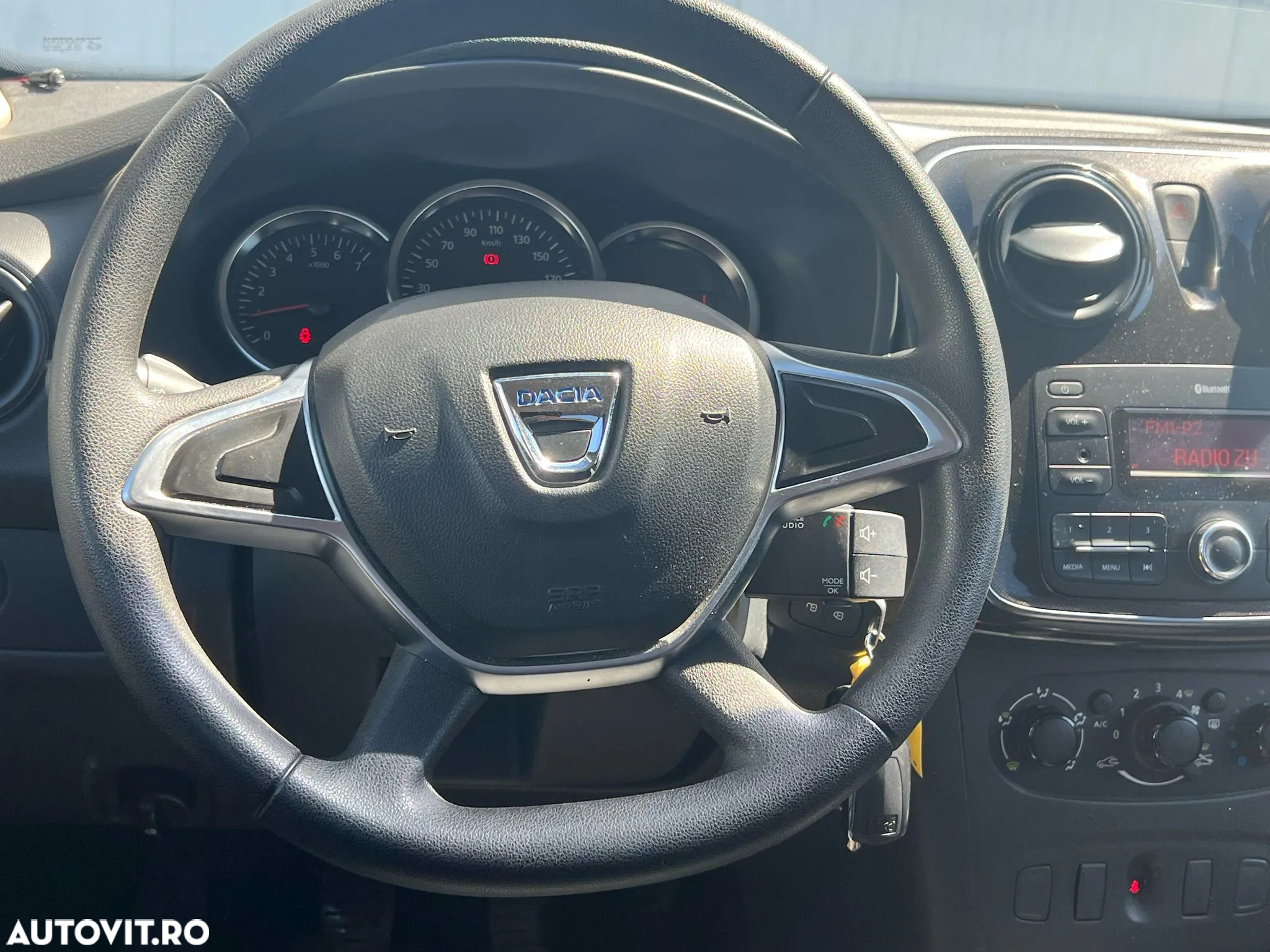 Dacia Logan 0.9 TCe GPL SL PLUS - 28