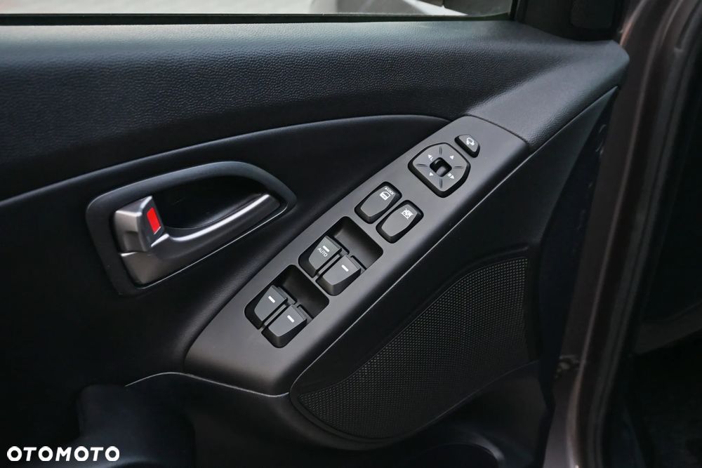 Hyundai ix35 2.0 CRDi Premium 4WD - 31