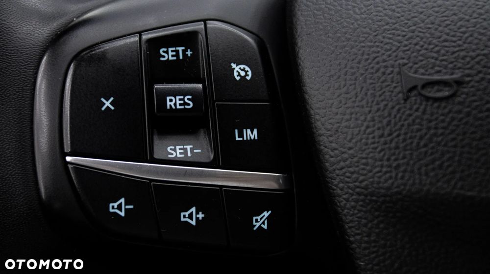 Ford Kuga 2.0 EcoBlue FWD Titanium - 17