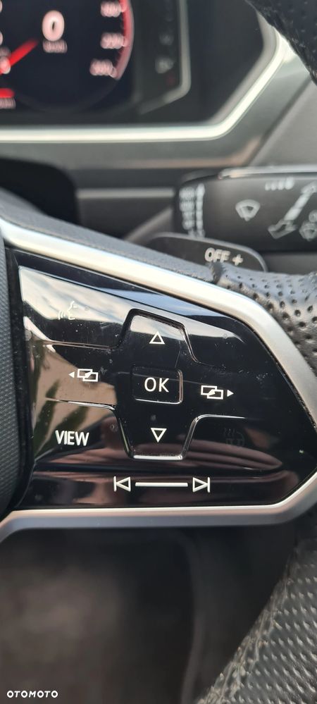 Volkswagen Tiguan 2.0 TDI SCR DSG R-Line - 17