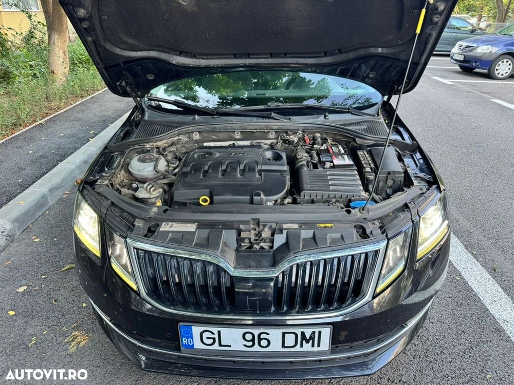 Skoda Octavia 1.6 TDI DSG Style - 10