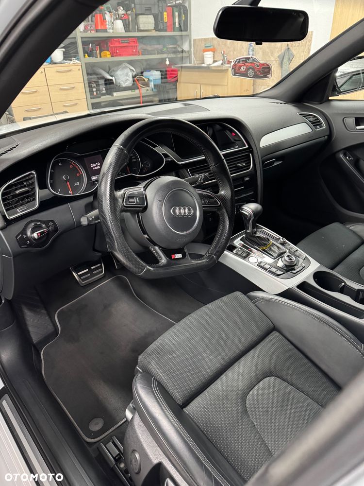 Audi A4 Avant 2.0 TDI Multitronic - 13