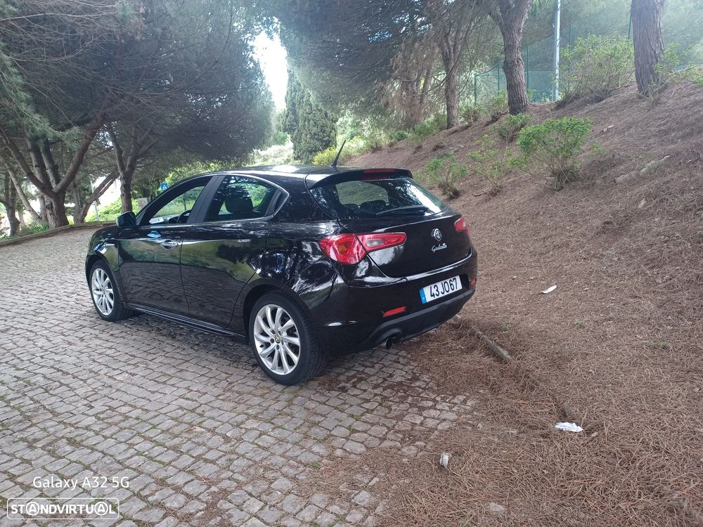 Alfa Romeo Giulietta 1.4 TB Distinctive - 4