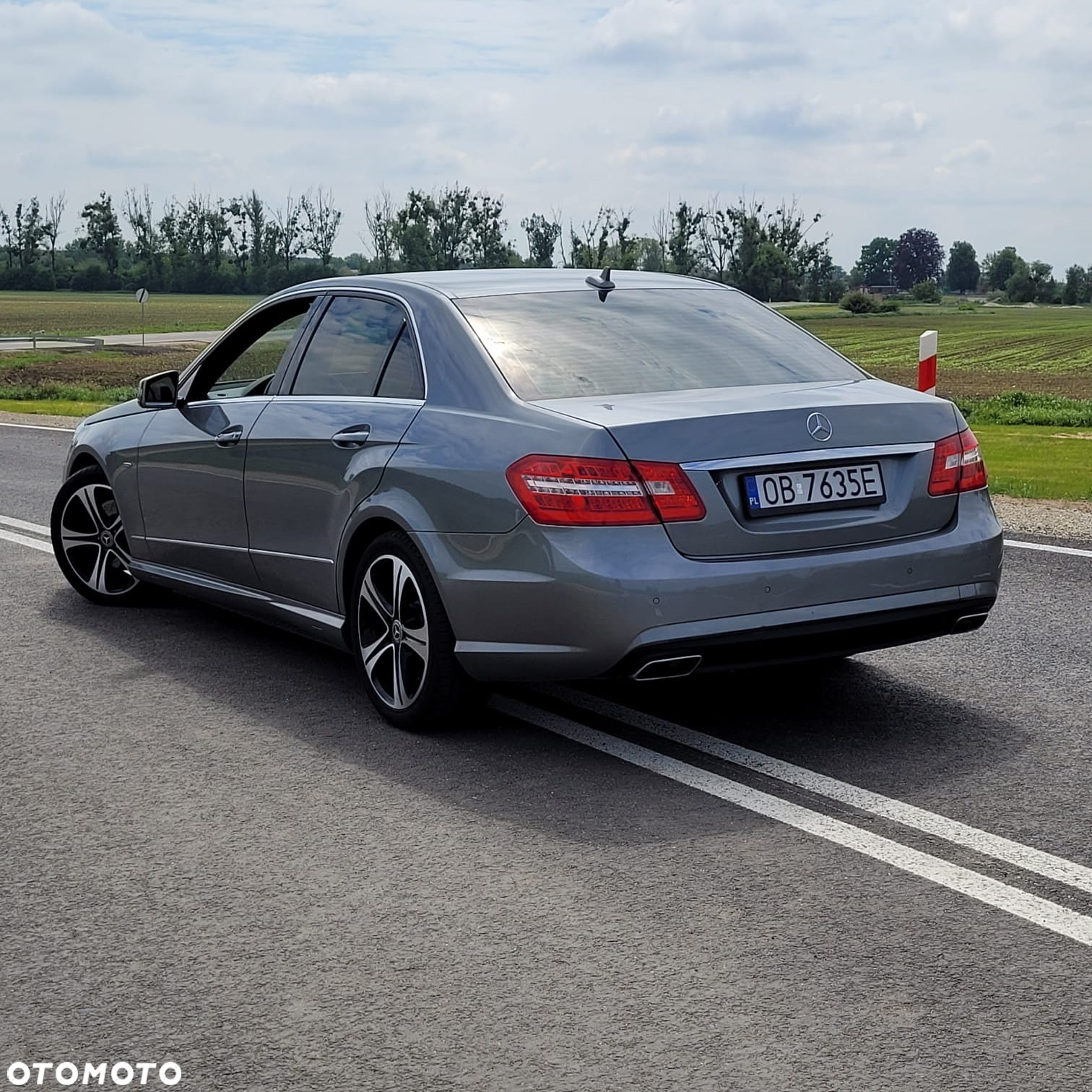 Mercedes-Benz Klasa E 220 BlueTEC 7G-TRONIC Elegance - 4