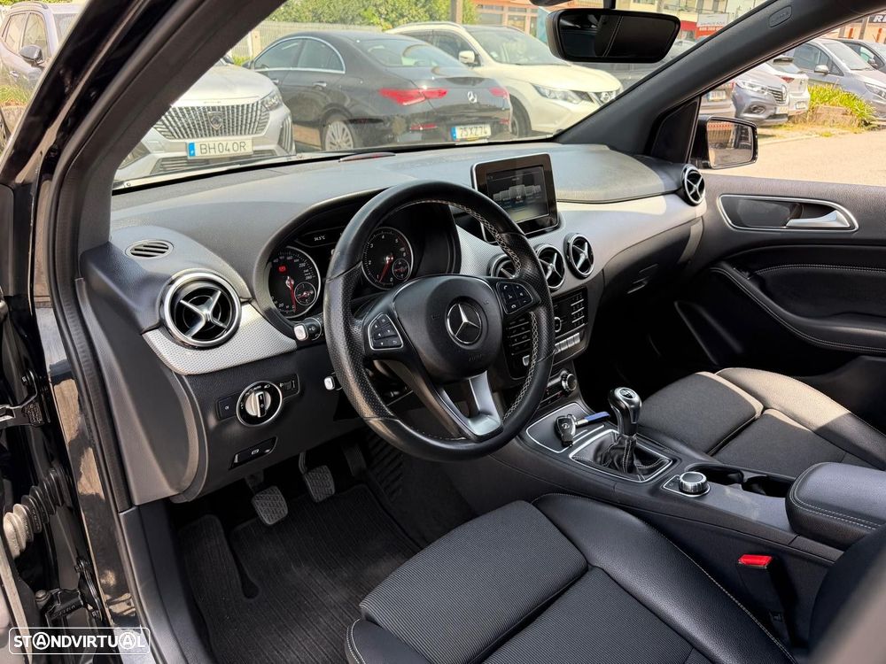 Mercedes-Benz B 180 d Urban - 9