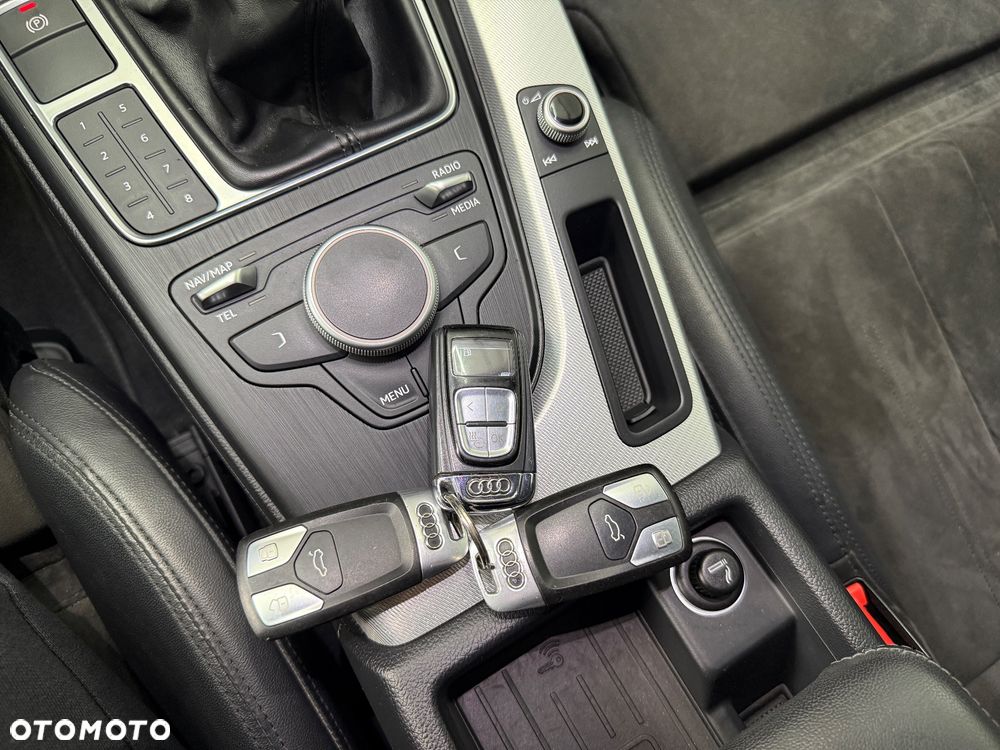 Audi A4 Avant 2.0 TDI ultra sport - 31