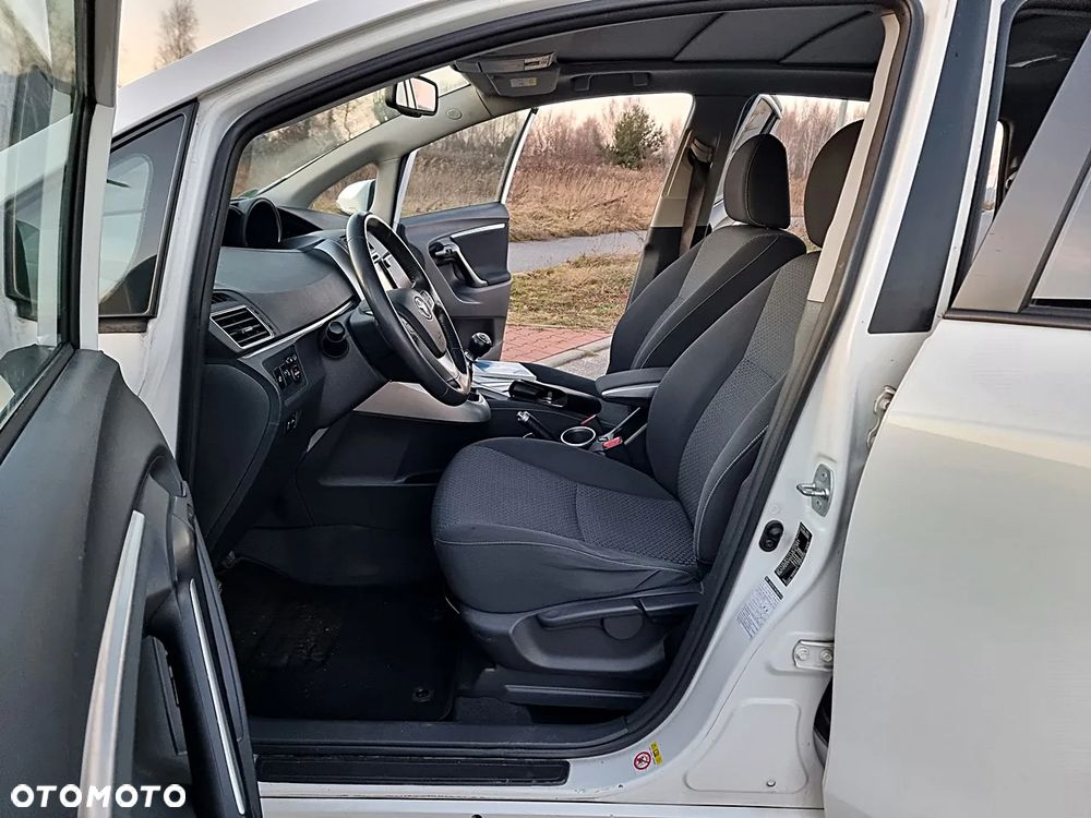 Toyota Verso 1.8 Edition - 22