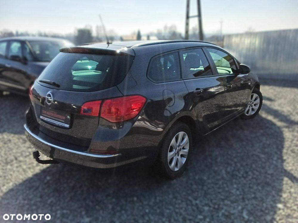 Opel Astra - 2