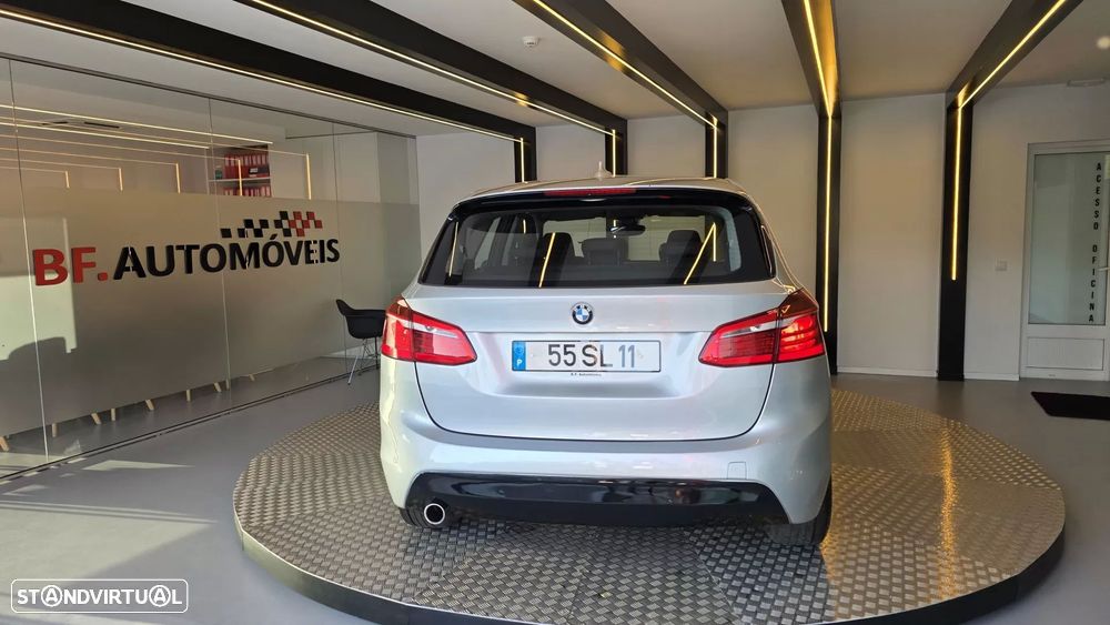 BMW 216 Active Tourer d Line Sport - 16