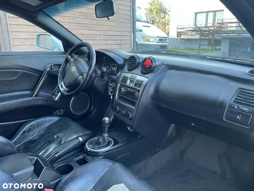 Hyundai Coupe 1.6 16V - 7