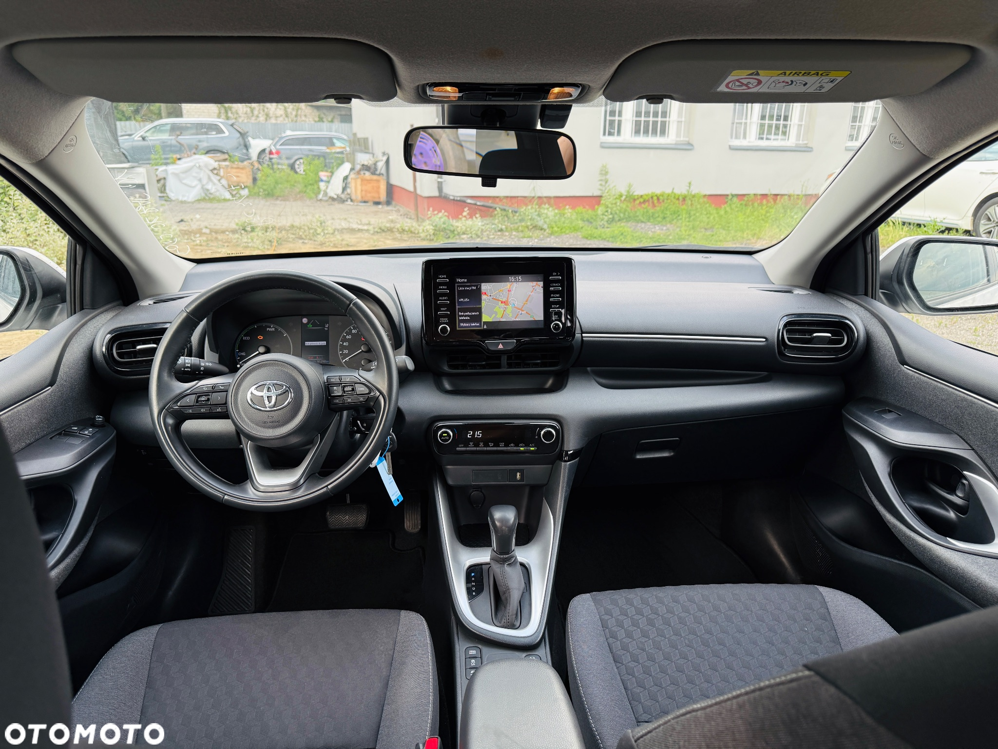 Toyota Yaris Hybrid 1.5 Active - 6
