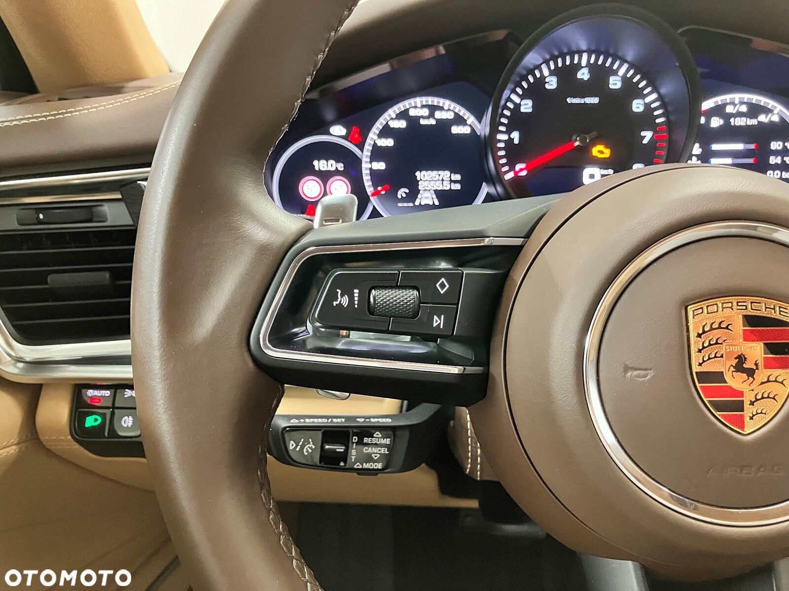 Porsche Panamera - 29
