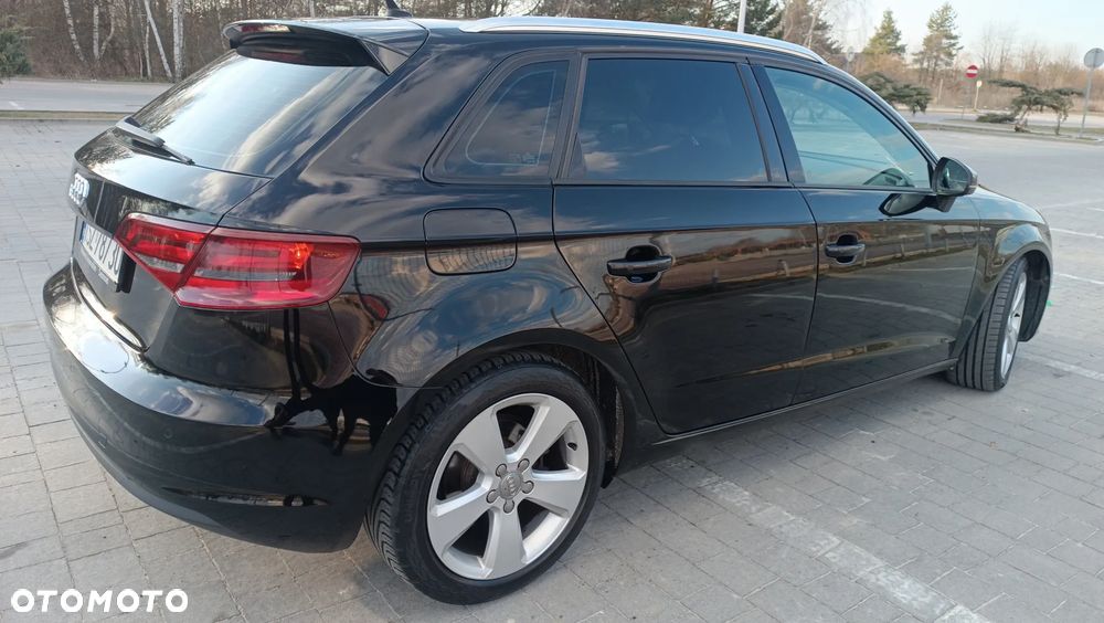 Audi A3 Sportback 2.0 TDI Ambiente - 7
