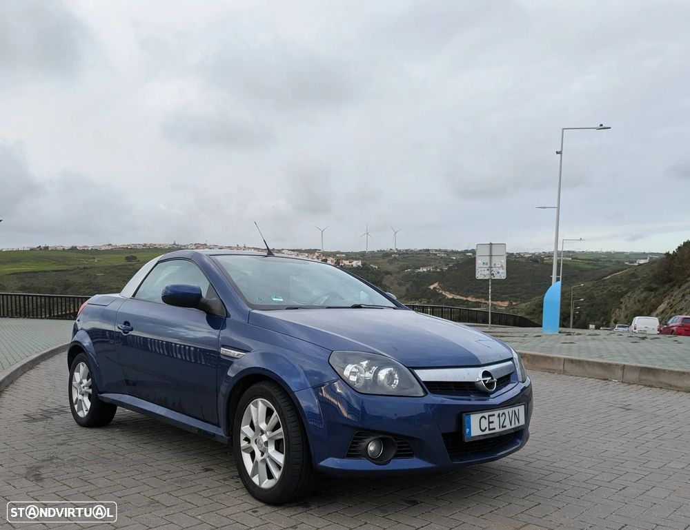 Opel Tigra TwinTop 1.4 Sport - 2