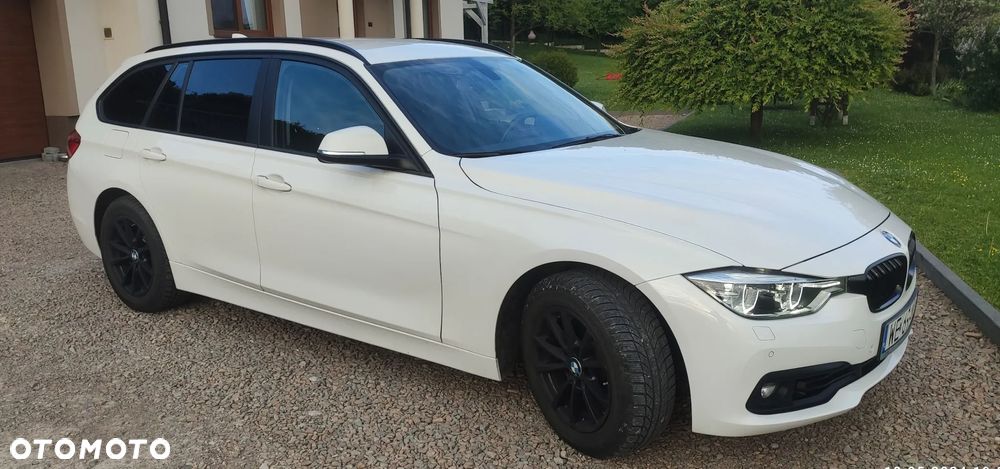 BMW Seria 3 318i - 9
