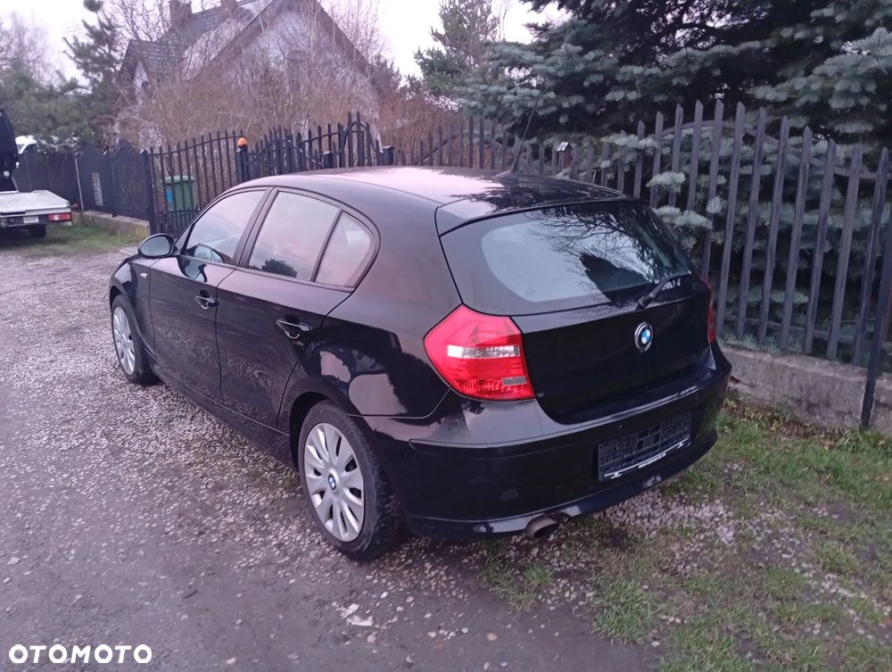 BMW Seria 1 116d DPF Edition Sport - 2