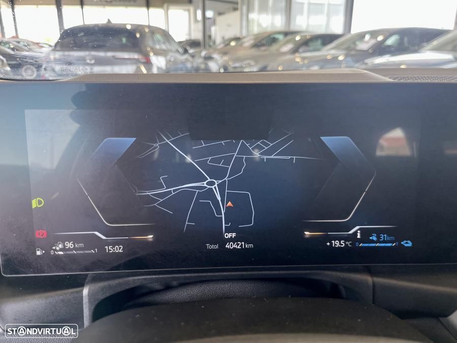 BMW 330 e Corporate Edition Auto - 17