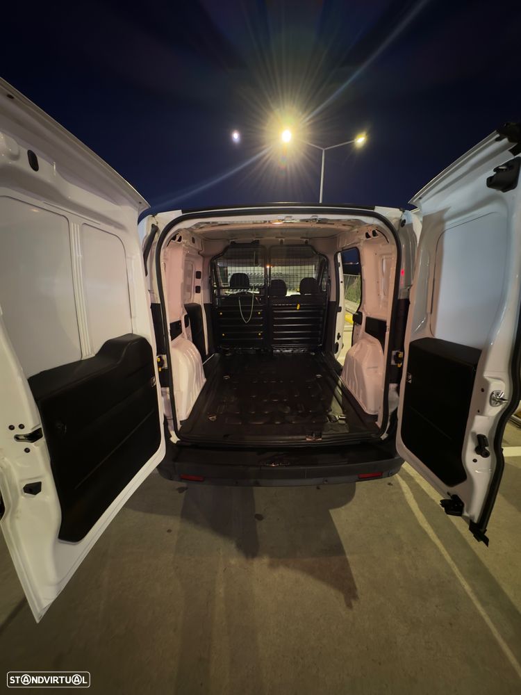 Fiat Doblo Combi 1.3 Multijet - 9
