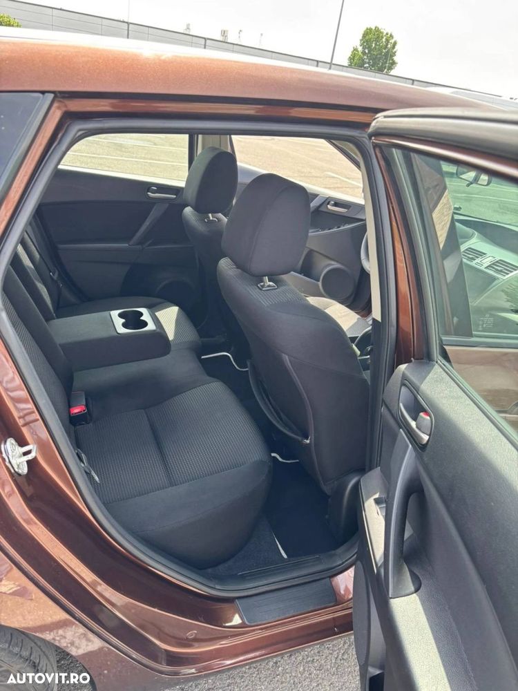 Mazda 3 - 16