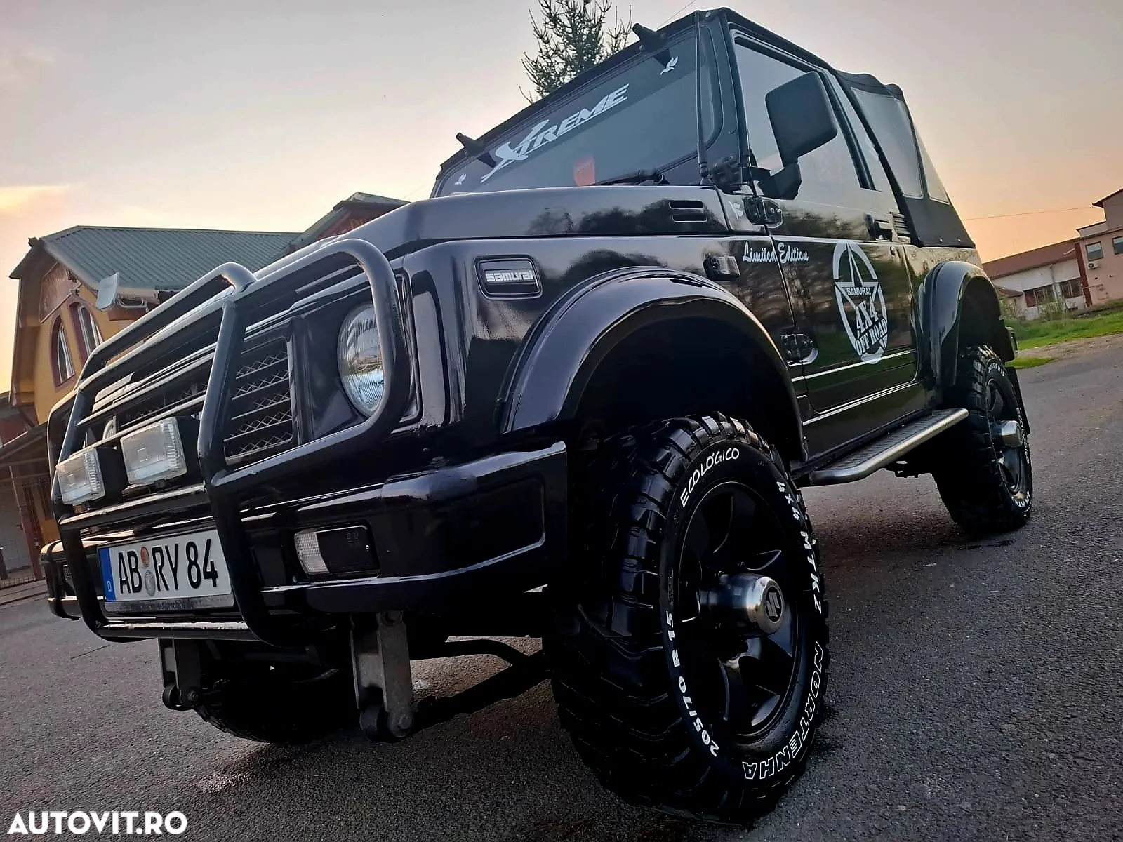 Suzuki Samurai - 8