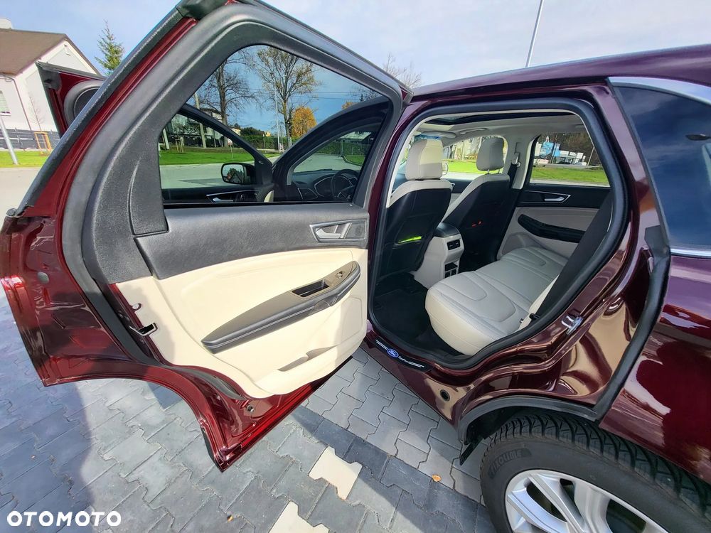 Ford Edge - 24