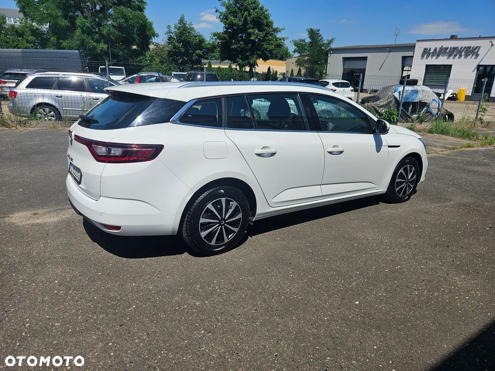 Renault Megane 1.5 Blue dCi Business - 6
