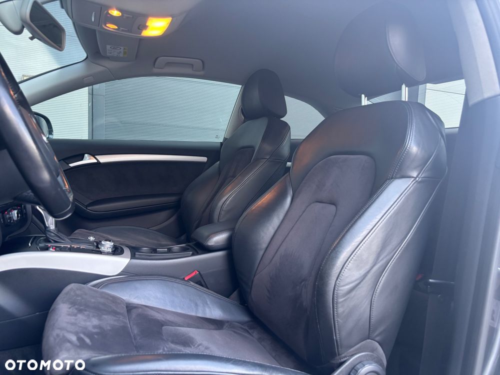 Audi A5 Coupé 2.0 TDI DPF (clean diesel) quattro S tronic - 25