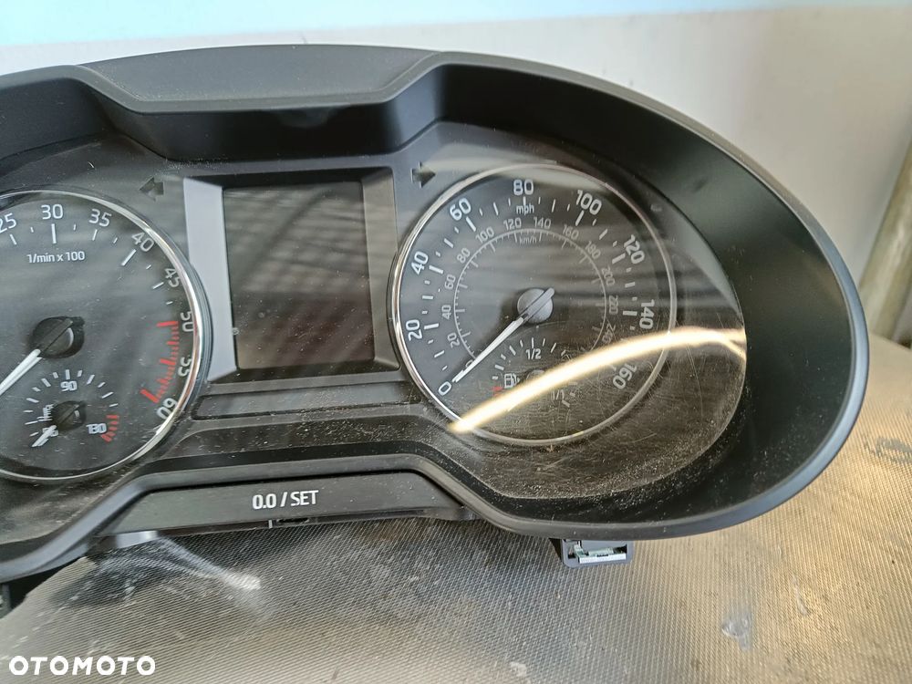 Licznik Zegary Skoda Octavia 3 III Diesel 5E0920981 - 5