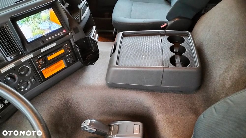 Volvo FM330 6x2 - 10