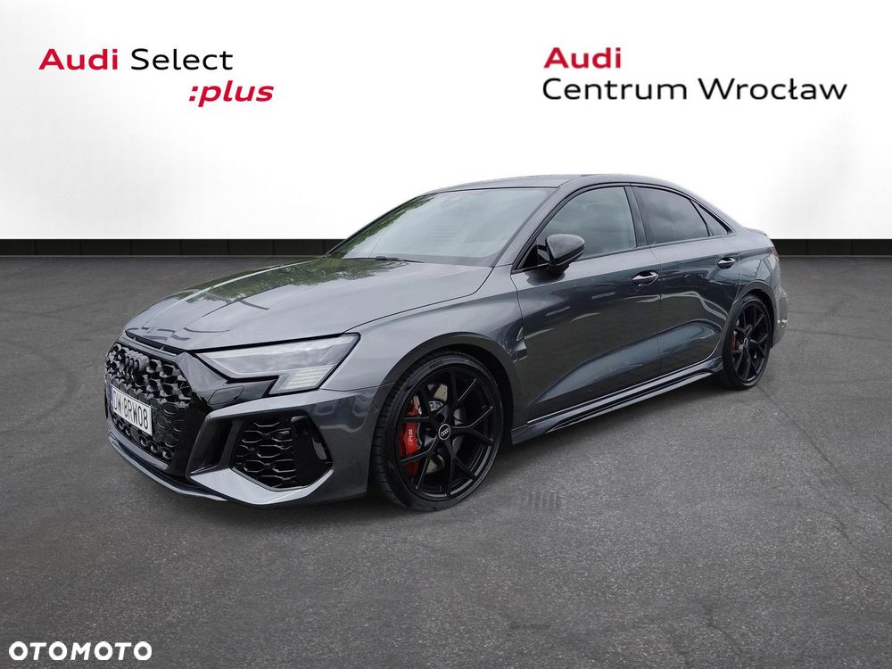 Audi RS3 Limousine - 2