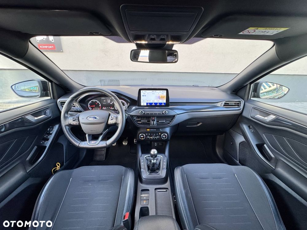 Ford Focus 2.0 EcoBlue ST - 25