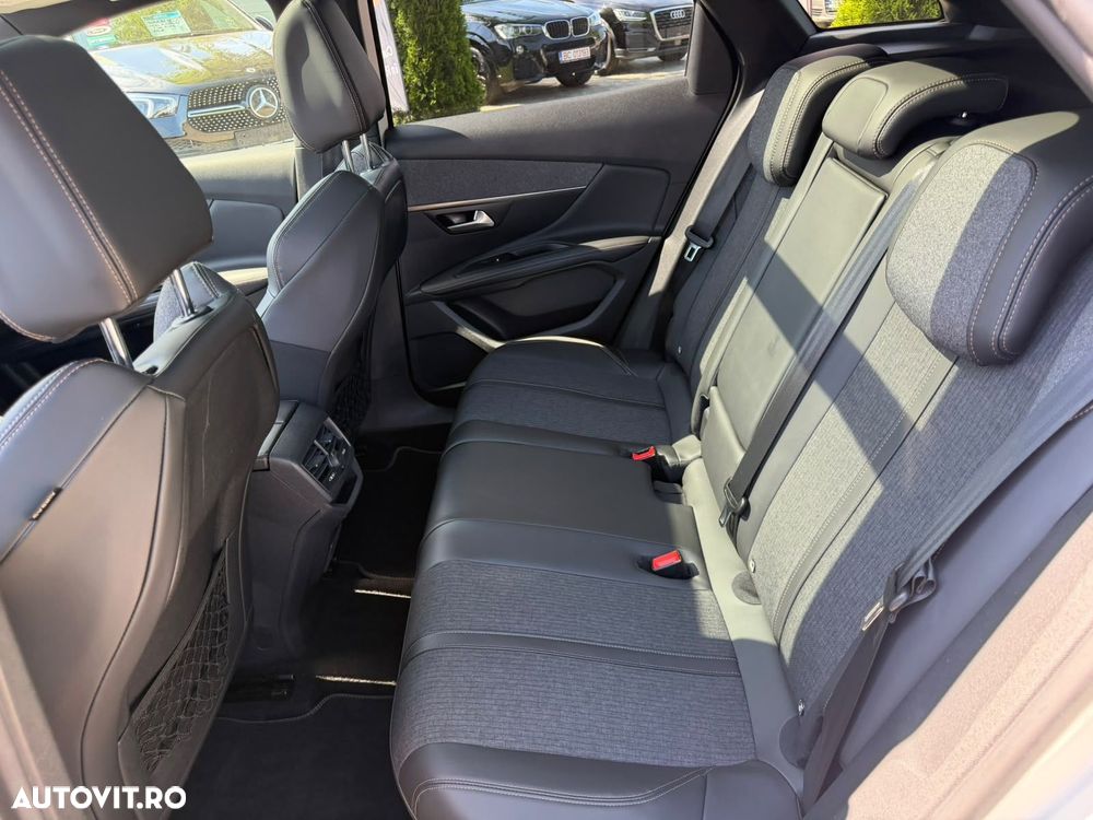 Peugeot 3008 1.6 BlueHDI S&S EAT6 Active - 17