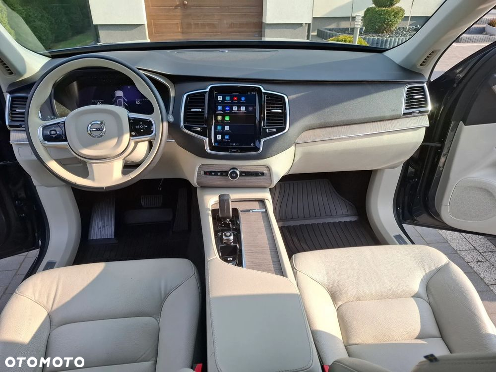 Volvo XC 90 T8 AWD Plug-In Hybrid Plus Bright 7os - 19