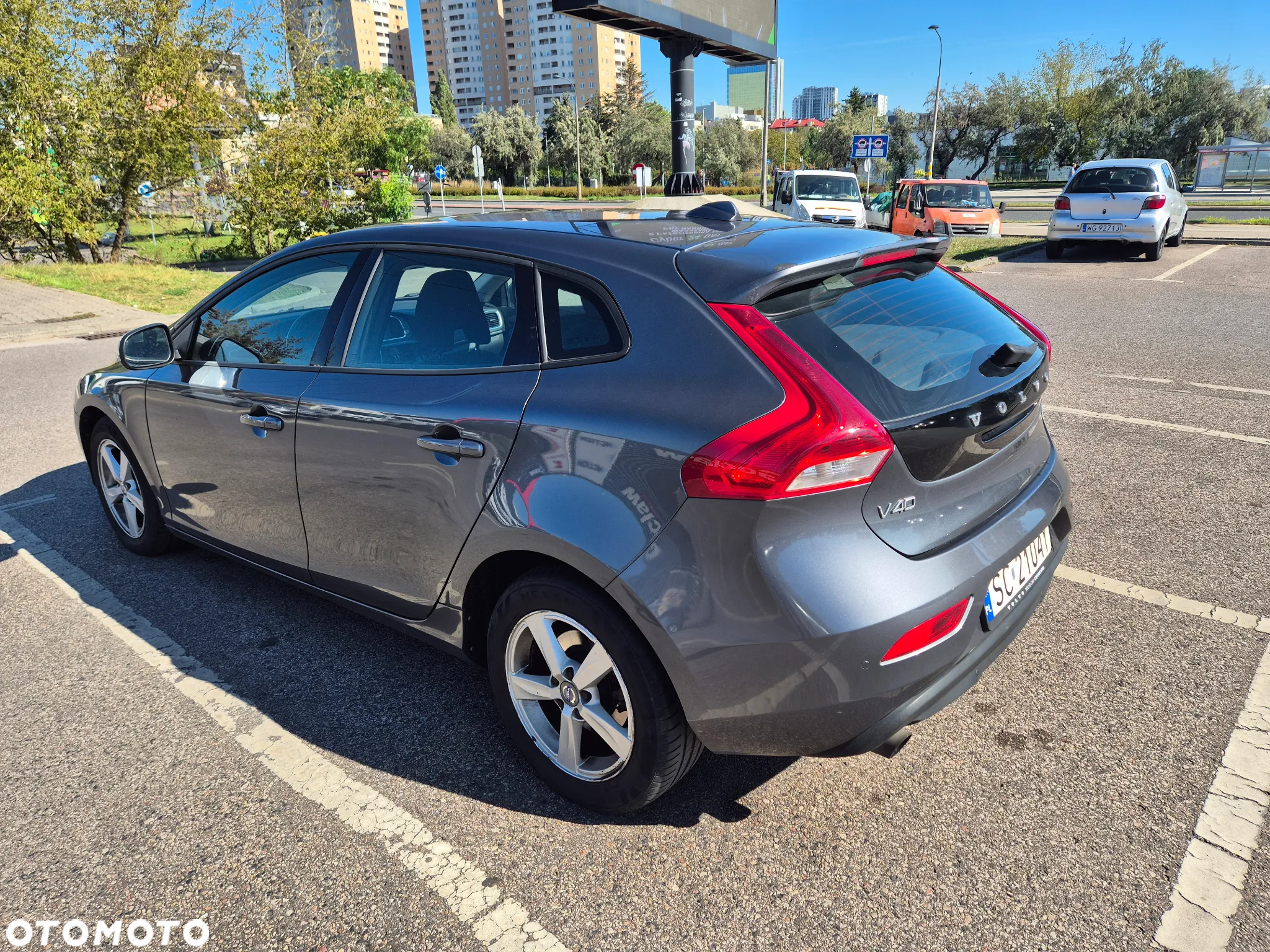 Volvo V40 D3 Momentum - 6
