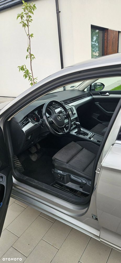 Volkswagen Passat ver-1-8-tsi-bmt-comfortline-dsg - 3