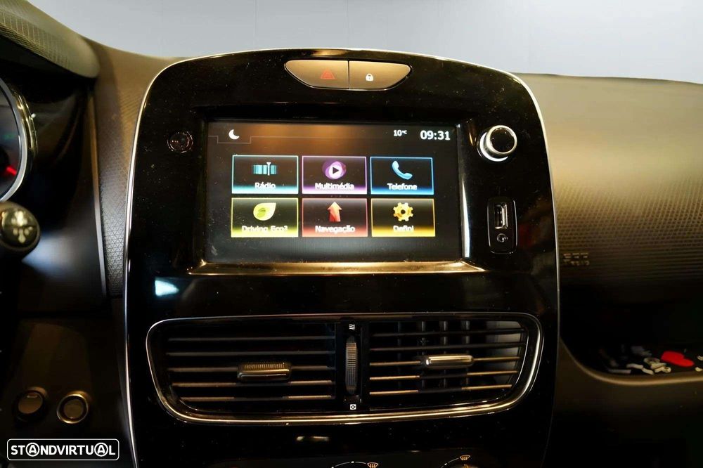 Renault Clio Sport Tourer - 20