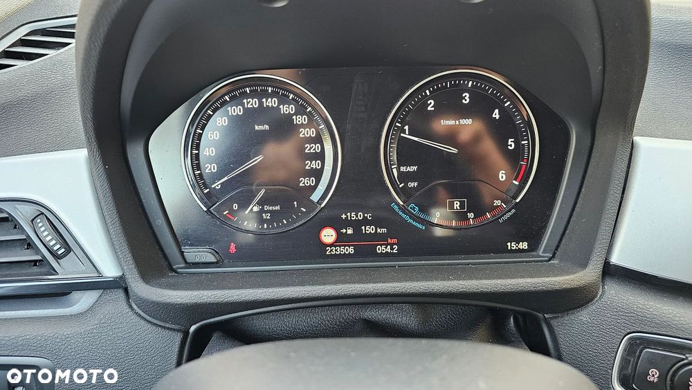 BMW X1 sDrive18d xLine - 9