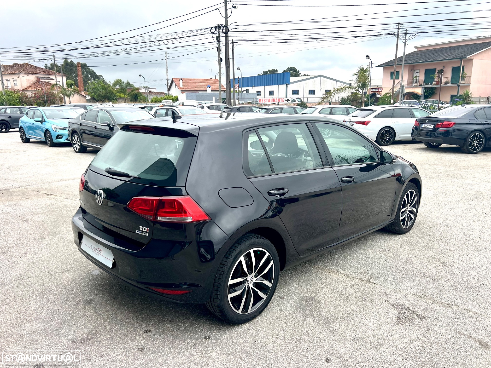 VW Golf 1.6 TDi Highline - 6