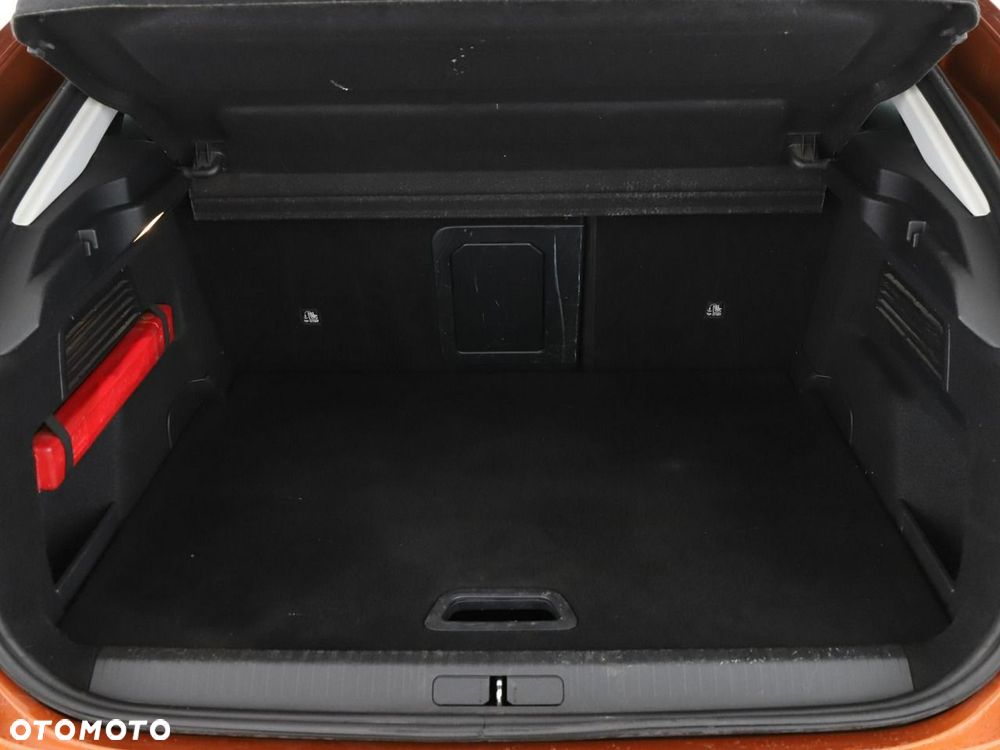 Citroën C4 1.2 PureTech Shine S&S - 21