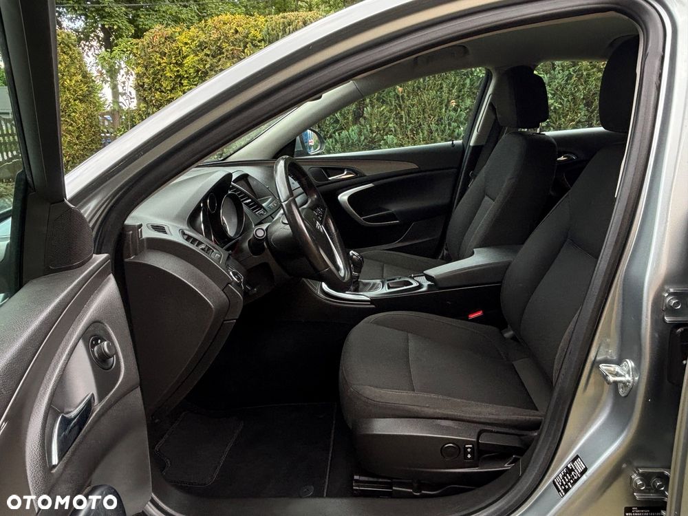 Opel Insignia - 26