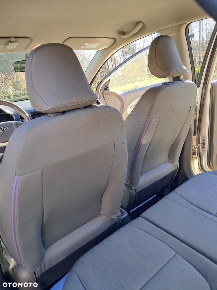 Kia Picanto 1.0 M - 19