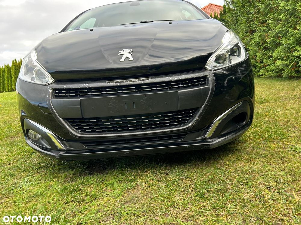 Peugeot 208 PureTech 110 Stop & Start Allure - 17