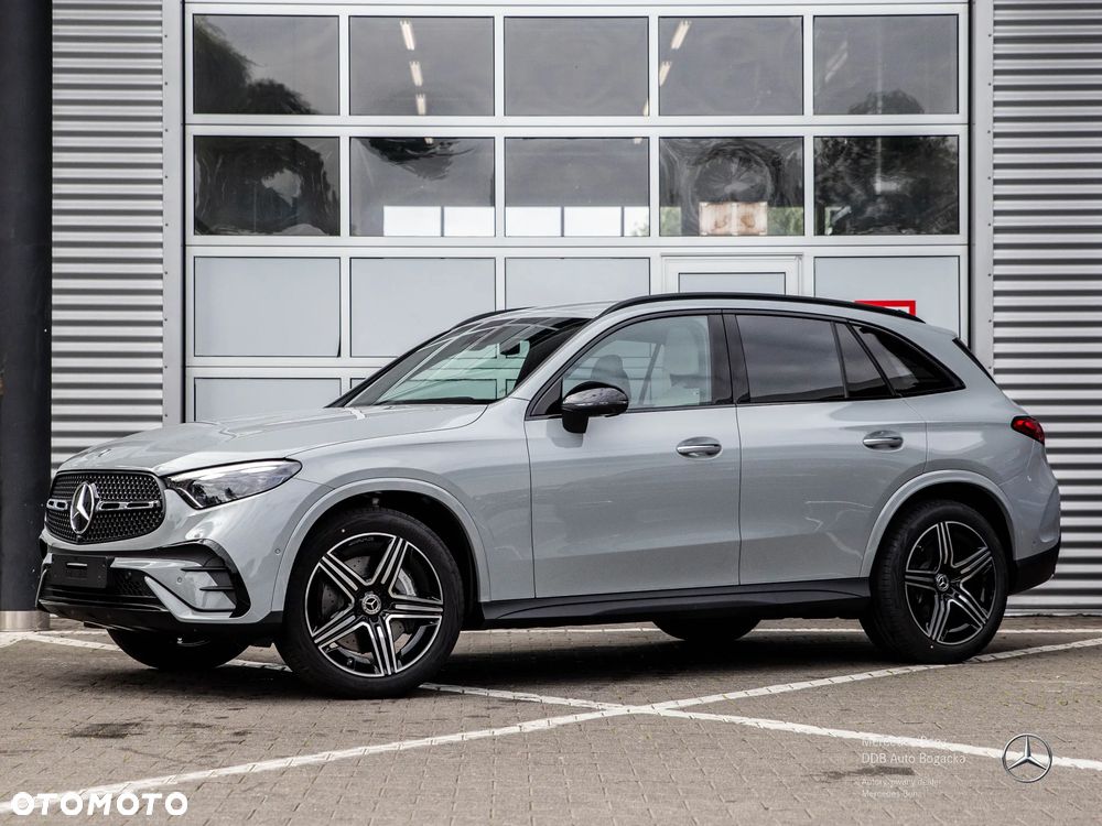 Mercedes-Benz GLC 220 d mHEV 4-Matic AMG Line - 2