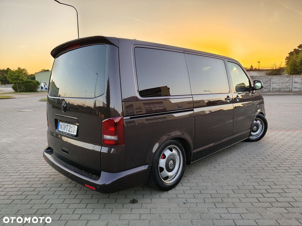 Volkswagen Multivan - 3