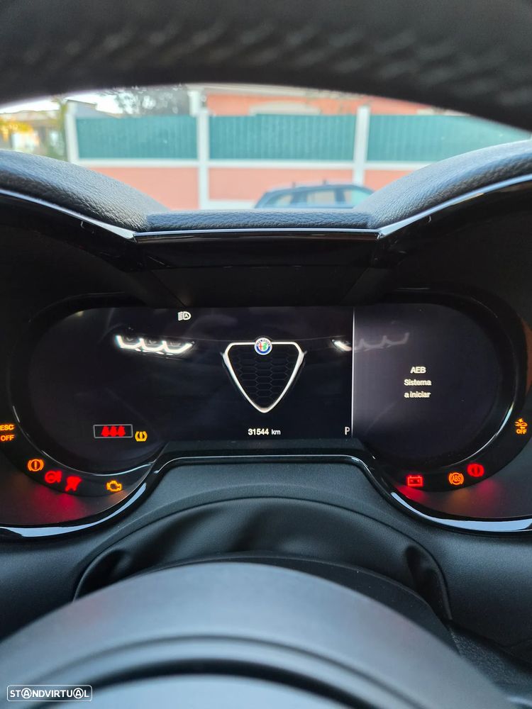 Alfa Romeo Tonale - 6