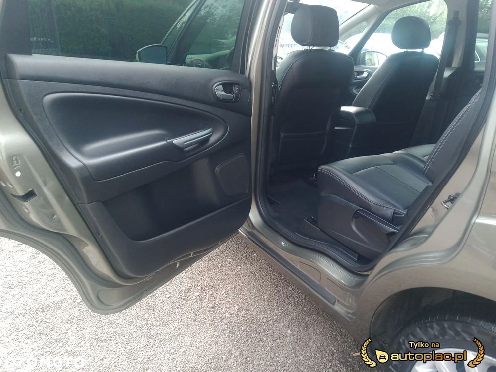 Ford S-Max 2.0 TDCi DPF Titanium X - 12