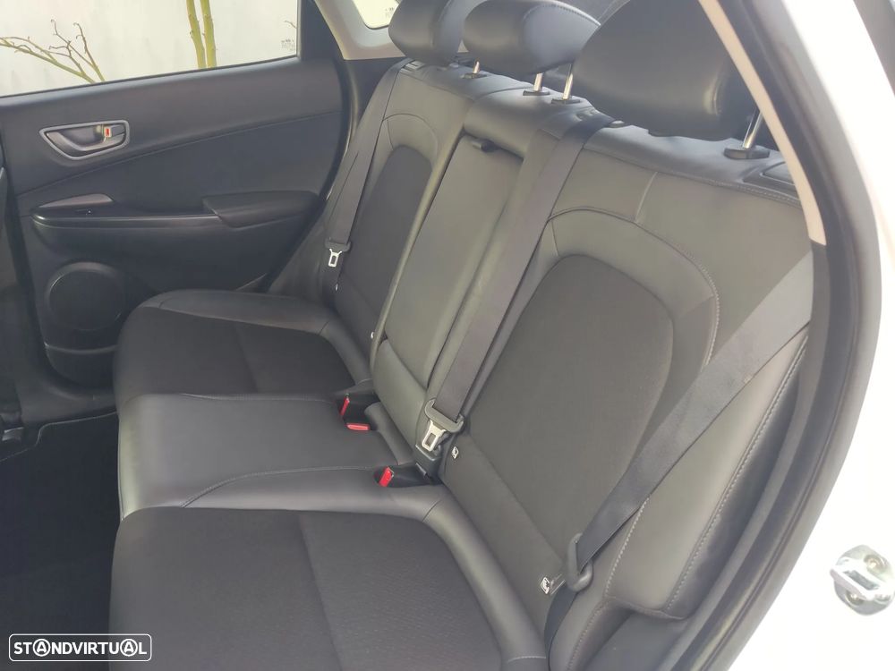 Hyundai Kauai Premium - 18