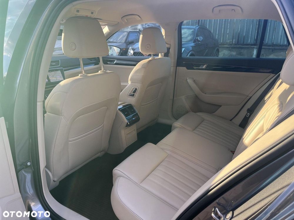 Skoda Superb 2.0 TSI 4x4 L&K DSG - 40
