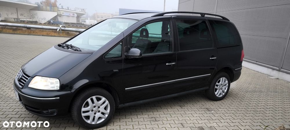 Volkswagen Sharan 2.0 TDI Trendline - 23